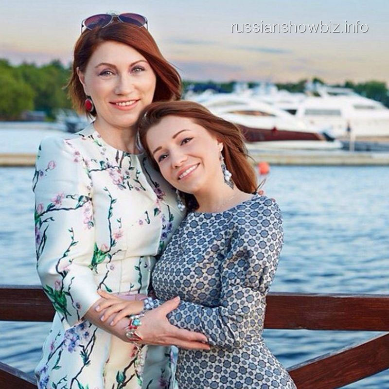 Роза Сябитова с дочерью