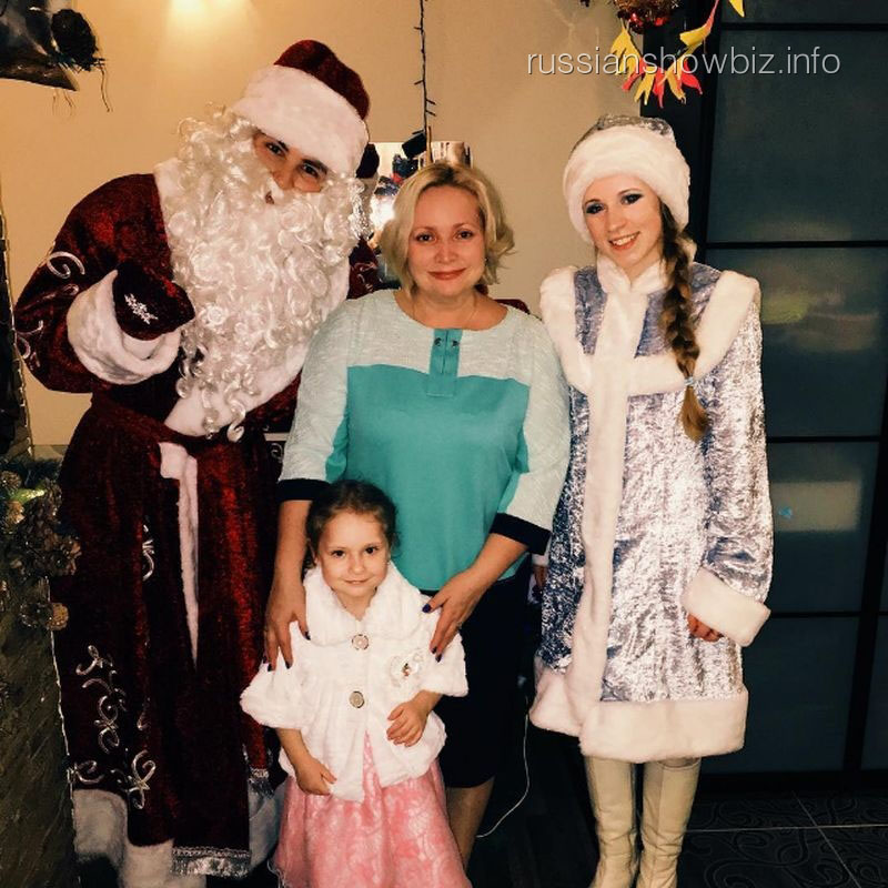 Светлана Пермякова вызвала дочери Деда Мороза