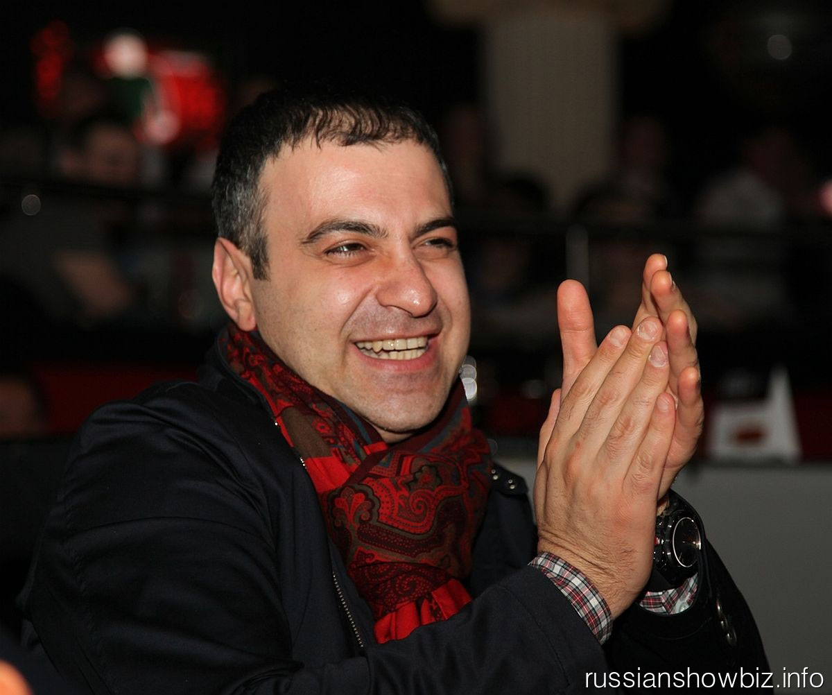 http://russianshowbiz.info/uploads/news/2013/08/martirosyan_12.08.2013.jpg